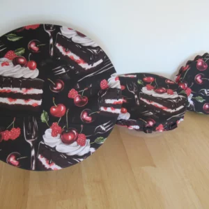 lot 3 charlottes alimentaires foret noire fond noir